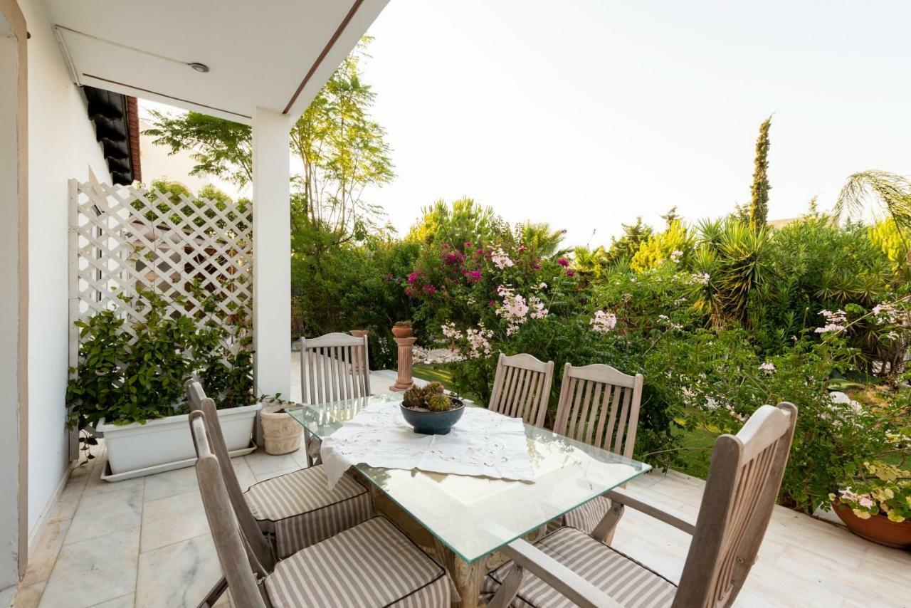 Nicole's Garden Vila *